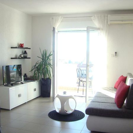 Kike Red Apartment Kaštela Exterior foto