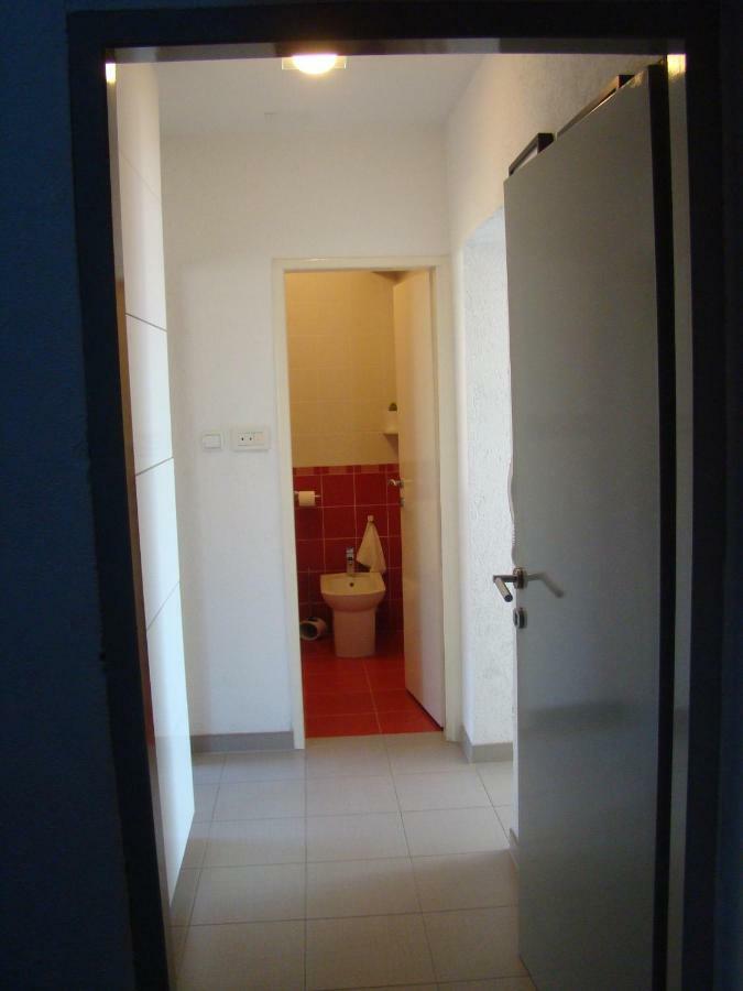 Kike Red Apartment Kaštela Exterior foto