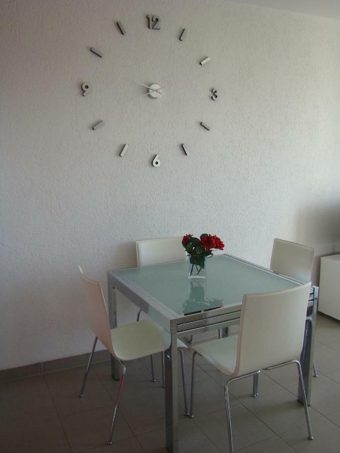 Kike Red Apartment Kaštela Exterior foto